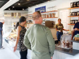 Moss Landing mushroom business expands to Santa Cruz