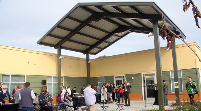 County showcases new mental health facility