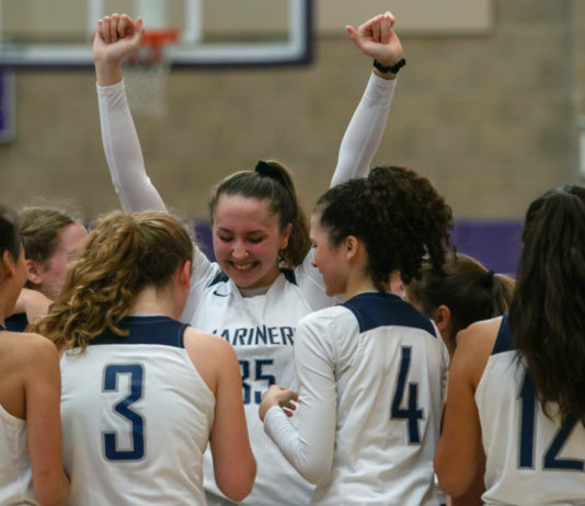 Girls basketball: Mariners bring home second straight CCS title