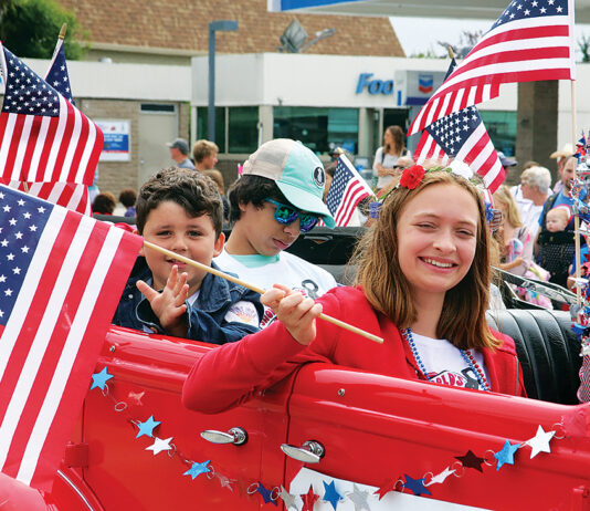 With parade nixed, Aptos celebrates Fourth of July from afar Aptos parade