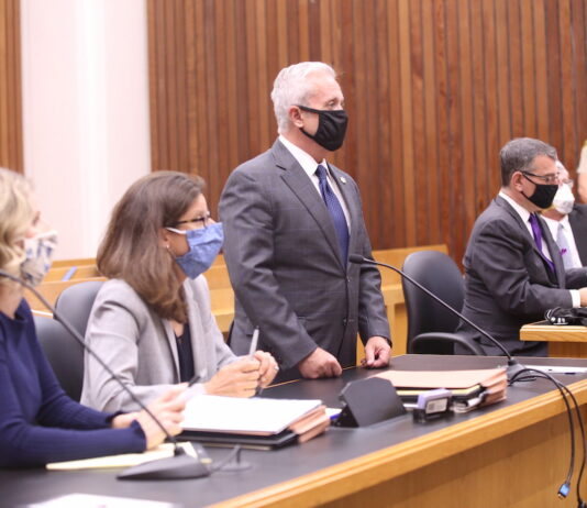 Man arrested in deputy’s killing makes first court appearance, delays plea steven carrillo shooting