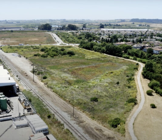 Transportation advocates touting rail-trail project Rail Trail Santa Cruz County