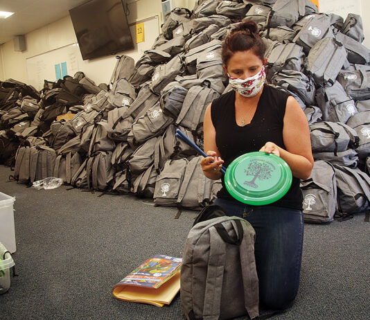 Extended Learning Program dishes thousands of bags to area students extended learning program
