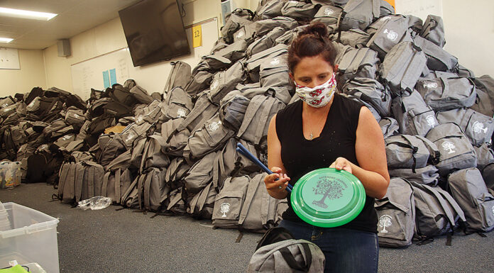 Extended Learning Program dishes thousands of bags to area students extended learning program