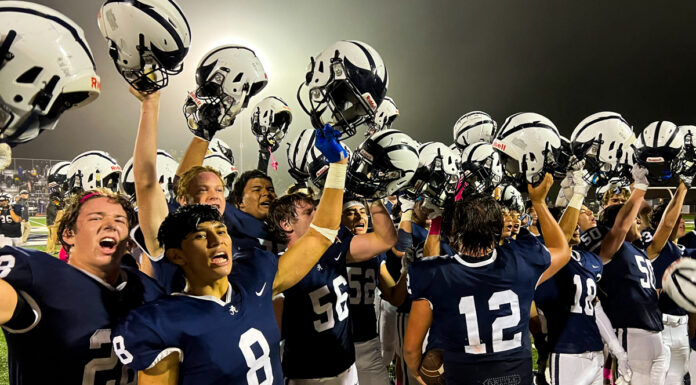 Mariners survive against powerhouse Salinas | High school football