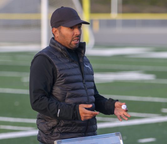 PV head coach Kristian Flores resigns after five years with program | Girls soccer