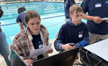 Â Local robotics club wins top honors