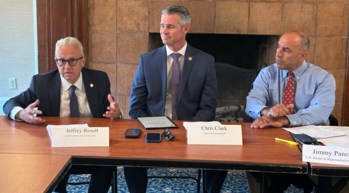Local officials: We will not cooperate with federal immigration enforcement