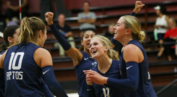 Mariners smooth-sailing to begin fall campaign | Girls volleyball